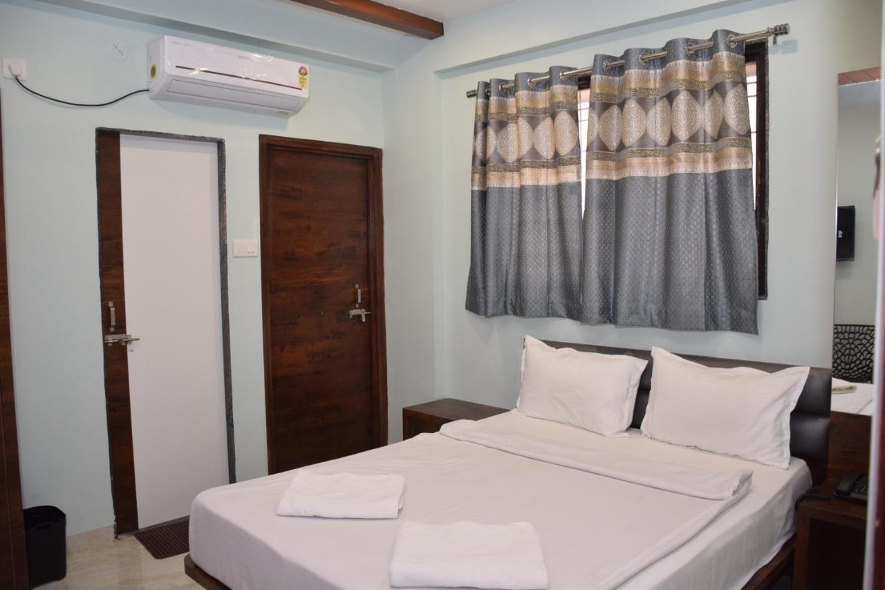 Shankar Residency, Akkalkot Akalkot المظهر الخارجي الصورة