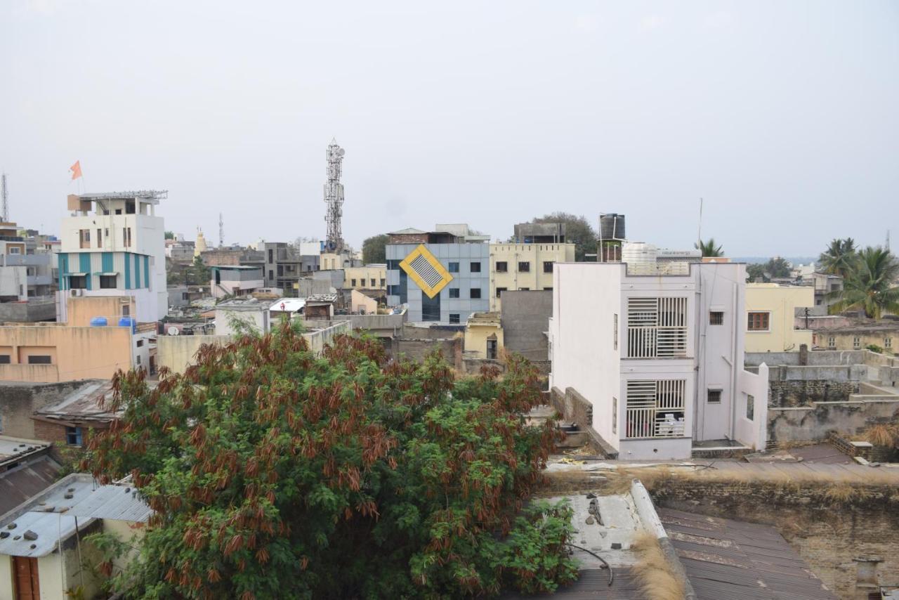 Shankar Residency, Akkalkot Akalkot المظهر الخارجي الصورة