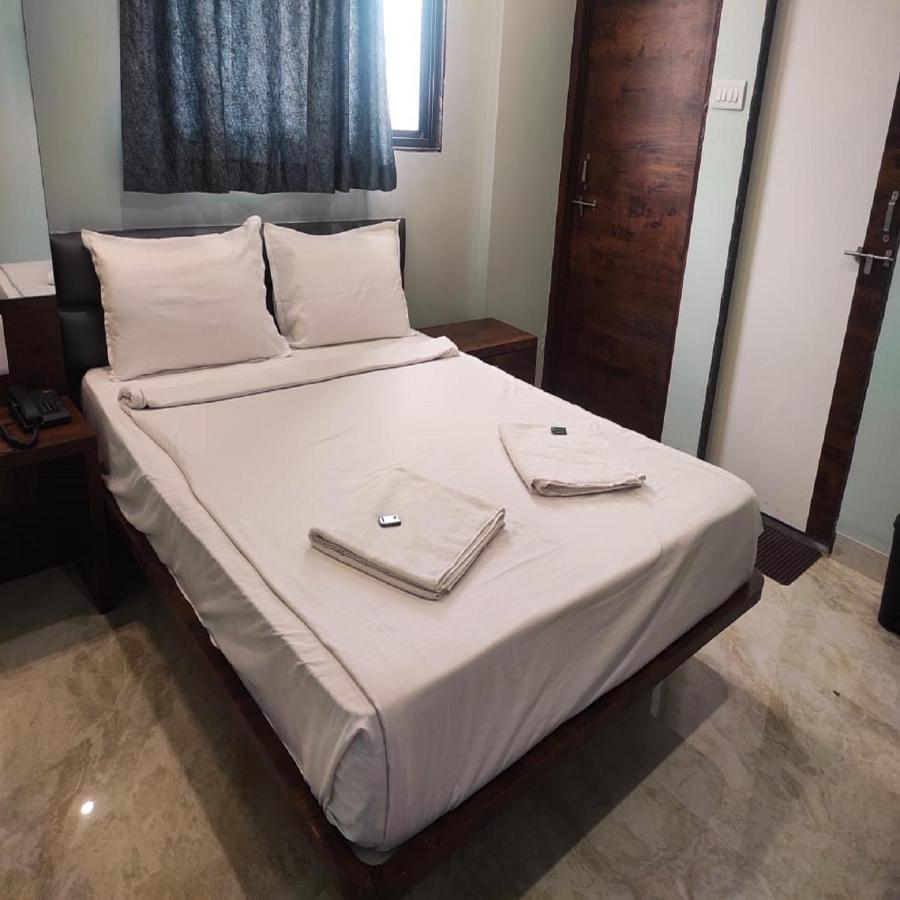 Shankar Residency, Akkalkot Akalkot المظهر الخارجي الصورة